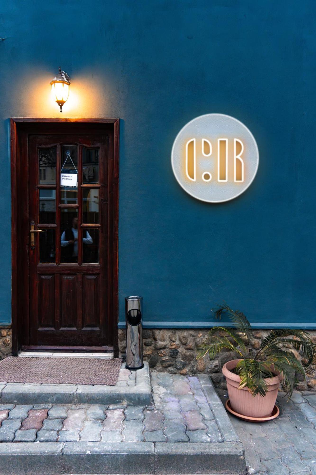 Casa Rosu Hotel Cluj-Napoca Buitenkant foto