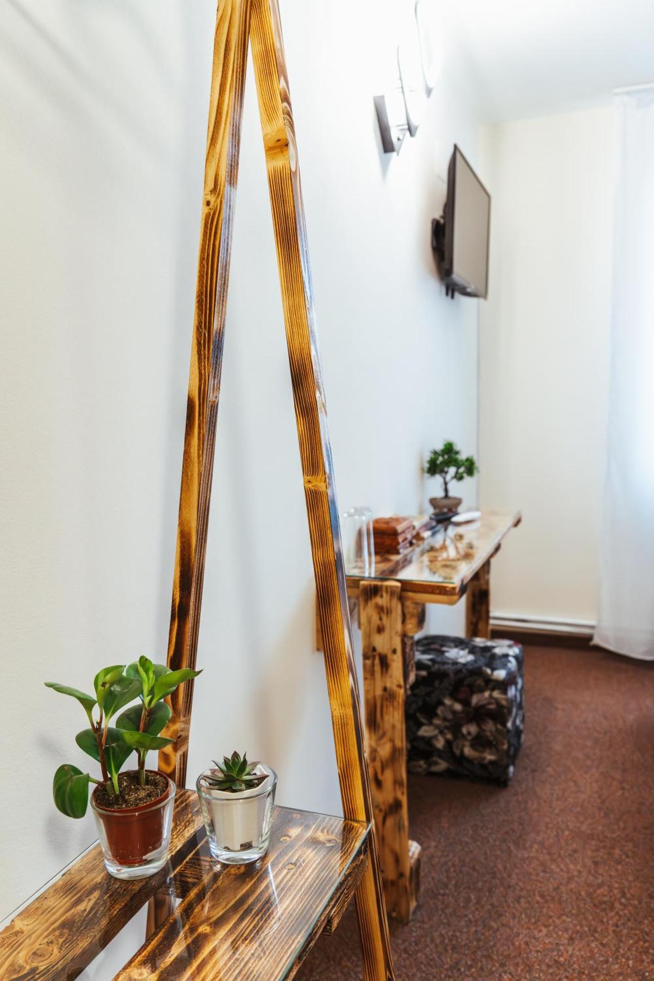 Casa Rosu Hotel Cluj-Napoca Buitenkant foto