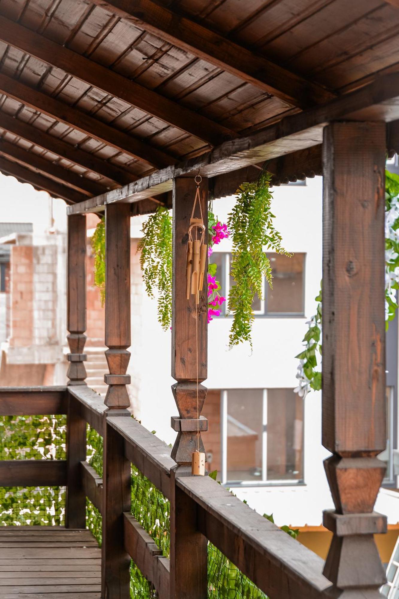 Casa Rosu Hotel Cluj-Napoca Buitenkant foto